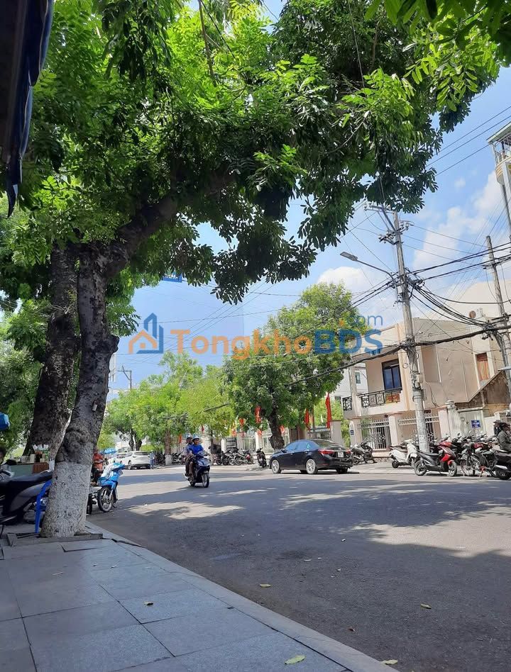 Nhà phố Lê Hồng Phong Quy Nhơn 40m² 3,8 tỷ - Mặt tiền kinh doanh