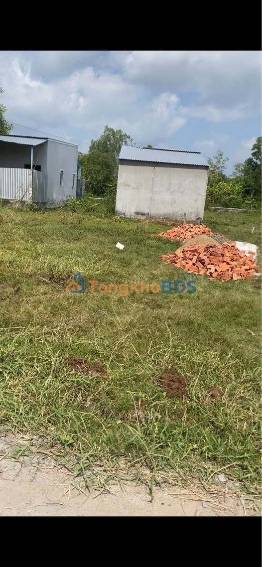 Đất Phường Trà Vinh 122m² - Giá Rẻ Như Vườn, Sẵn Xây Nhà