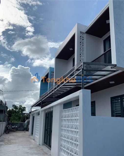 Nhà riêng Tam Thái Huế 81m² giá 3,35 tỷ - Ô tô vào tận nhà