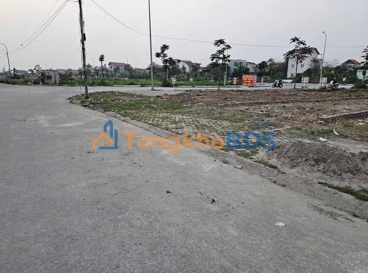 Bán Gấp Đất Phù Khê, Từ Sơn 100m² - Cắt Lỗ 1 Tỷ, Giá 900 Triệu