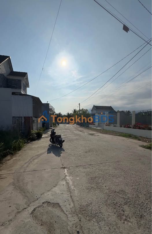 Đất nền Khu TDC Chợ Vạn Thắng 103m² giá 2 tỷ - Đường to ô tô