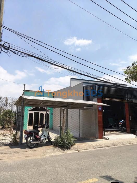 Đất Mặt Tiền Trịnh Thị Miếng Hóc Môn 81m² Tặng Nhà C4 - Sổ Hồng Sẵn Sàng