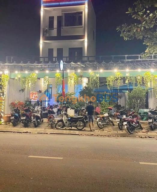 Nhà Mặt Tiền Tỉnh 825 Đức Hòa 351m² - Kinh Doanh Sầm Uất, Sẵn Sổ Hồng