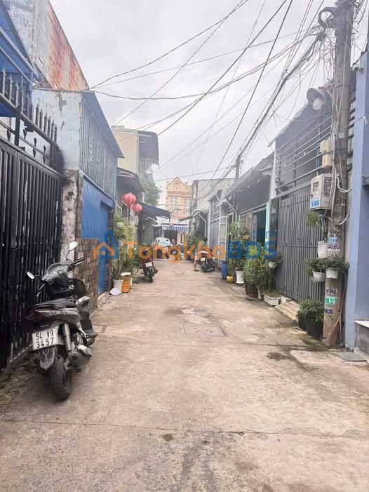 Nhà Hẻm Xe Hơi Phạm Thị Giây, Tân Châu, Tây Ninh - 52m², Giá 1.8 Tỷ