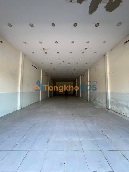 Nhà mặt tiền Nguyễn Căn Cừ Cần Thơ 40tr - Sẵn sàng ở ngay