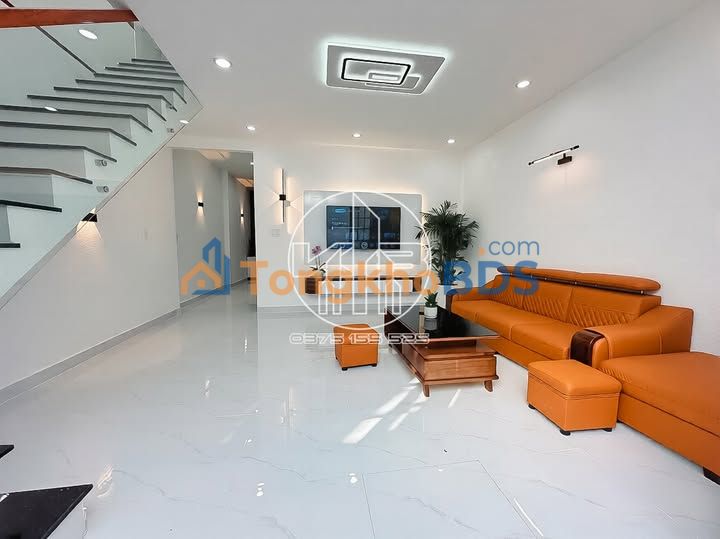 Nhà Phố 55m² Đà Lạt - 3PN, Sổ Đỏ Đất Đô Thị, Giá 2.6 Tỷ