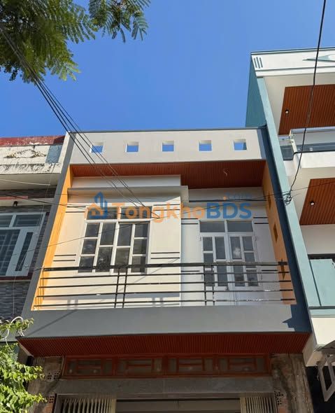 Bán Gấp Nhà 2 Tầng Mặt Tiền Thành Thái, Quy Nhơn - 73m² - 4.35 Tỷ