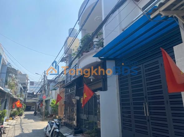 Nhà riêng Hoàng Bật Đạt P15 Tân Bình 52m² 5 tỷ - Ô tô vào tận nhà