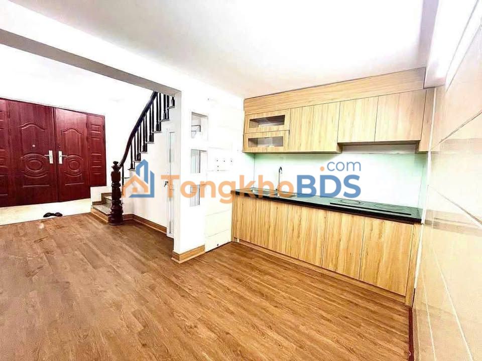 Nhà Lô Góc Mậu Lương, Hà Đông - 30m² 5 Tầng, Full Nội Thất, Giá 6 Tỷ