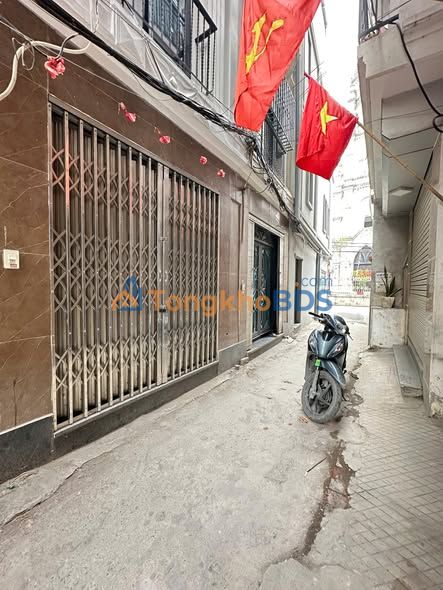 Nhà mặt ngõ La Phù 33m² 5,2 tỷ - Mặt tiền kinh doanh