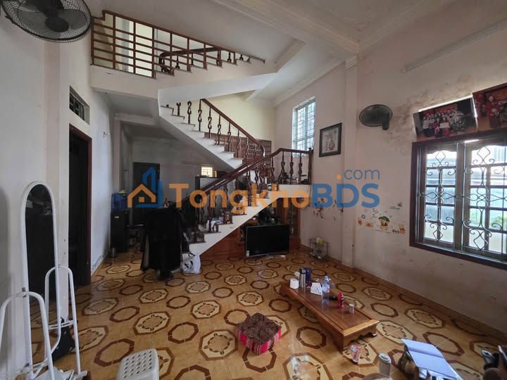 Nhà riêng Tô Hiệu 140m2 1.7 tỷ - Oto vào tận nhà