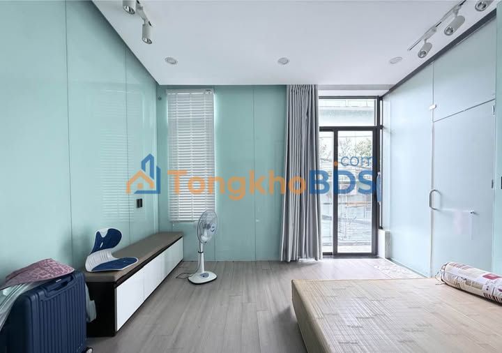 Nhà mặt tiền Thi Sách 59m² giá 9.2 tỷ - Ô tô vào tận nhà