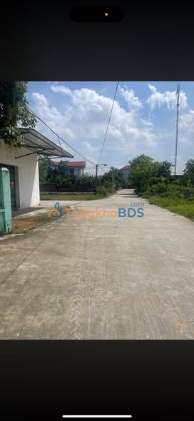 Nhà Mặt Tiền Hùng Thái, Hiệp Hòa, Bắc Giang 100m² - Kinh doanh đỉnh cao, Giá 1.4 tỷ