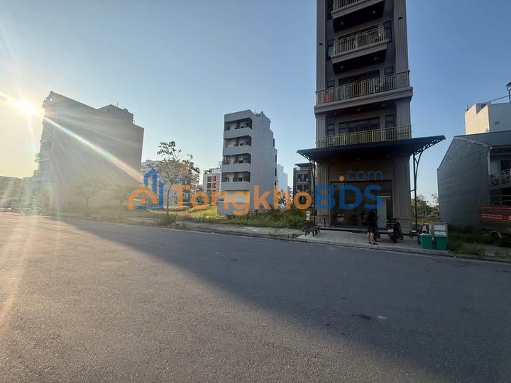 Đất nền Hướng Nam 129m² gần Đại học FPT Đà Nẵng - Giá 5.6 tỷ