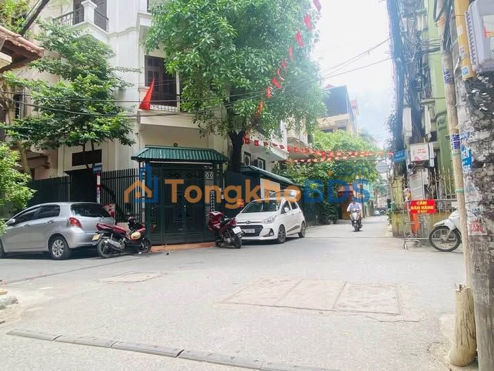 Nhà Phân Lô Trần Quốc Hoàn Cầu Giấy 79m² Lô Góc Kinh Doanh Sầm Uất