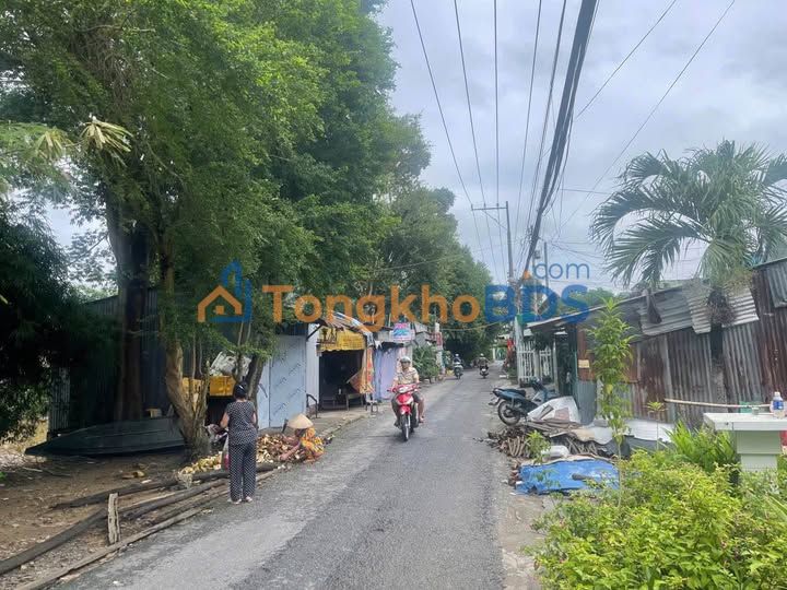 Đất nền Bình Đức Long Xuyên 188m² 2 tỷ - Sổ đỏ chính chủ