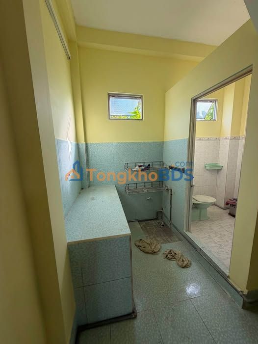 Nhà nguyên căn Nguyễn Thị Minh Khai 2.5tr/tháng - Sẵn sàng ở ngay