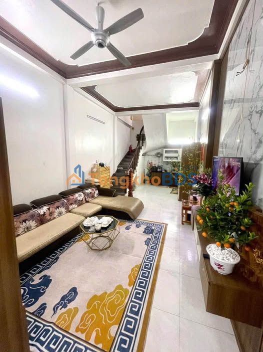 Nhà Nguyễn Lương Bằng Sơn La 50m² 3,75 tỷ - Ô tô vào tận nhà