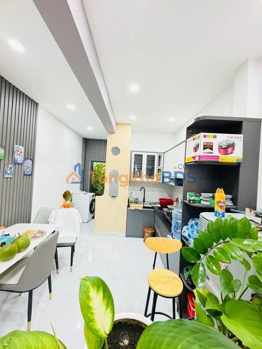 Nhà đẹp Phan Thiết 80m² - Gần Bến Xe Bắc, 2PN, Giá 1.85 Tỷ