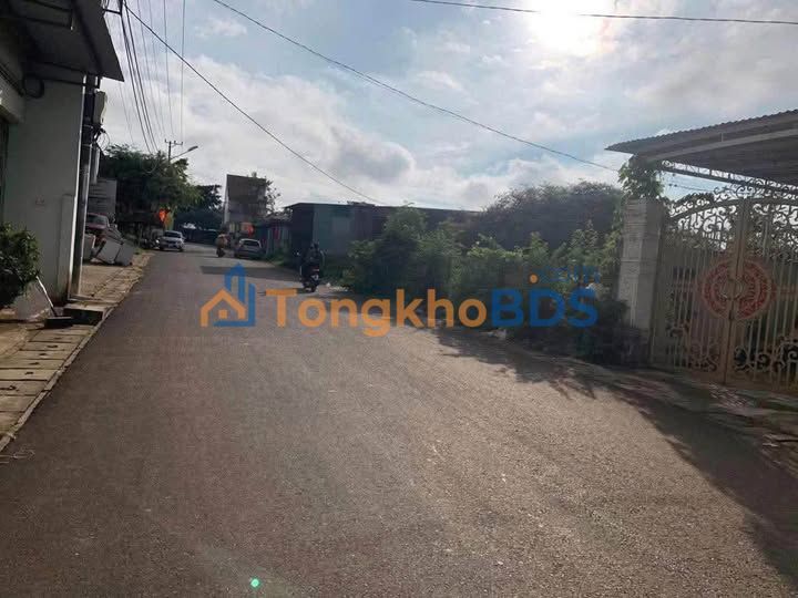 Nhà Mặt Tiền Buôn Cao, BMT - 186m² Sẵn Sàng Kinh Doanh, Giá 4 Tỷ