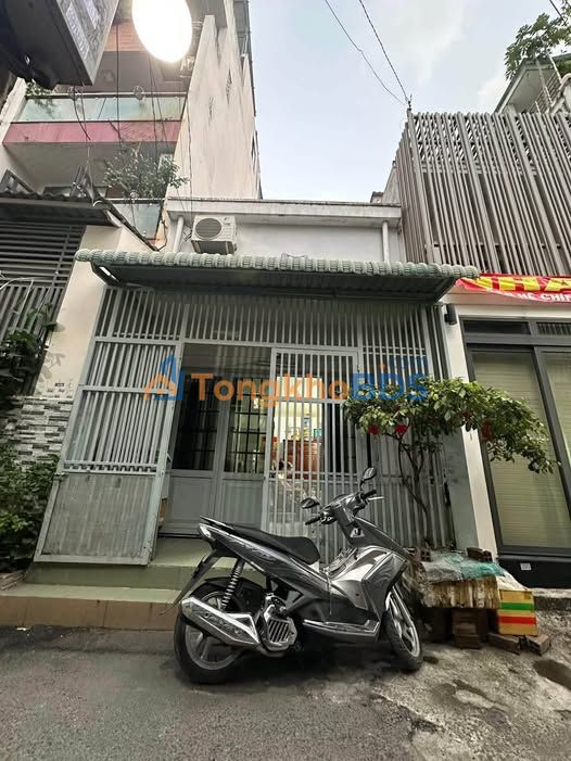 Nhà Quận 8 Đường số 9 48m² 7.2 tỷ - Chính chủ sẵn ở