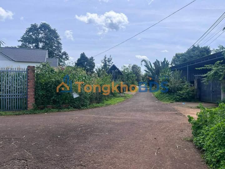 Bán đất Buôn Bông, Buôn Ma Thuột 150m² - Sổ đỏ thổ cư 100%!