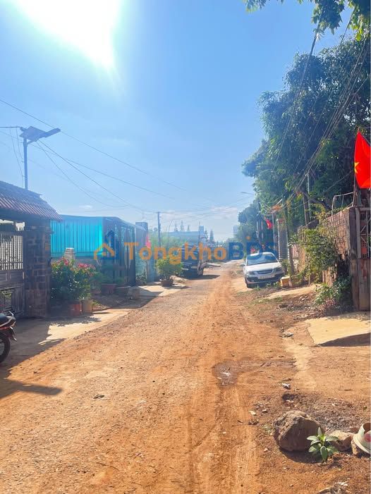 Nhà Hẻm 274 Lê Duẩn, Pleiku - 297m², 1.6 Tỷ, Oto Vào Nhà