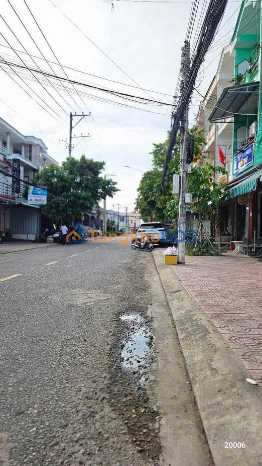 Nhà mặt tiền Châu Văn Giác Tân An 5.2 tỷ - Thích hợp KD