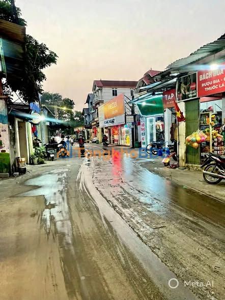 Nhà mặt phố Quang Minh 100m² - Mặt tiền kinh doanh sầm uất