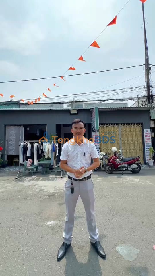 Nhà trọ Dĩ An 280m² 13.5 tỷ - Vị trí đẹp