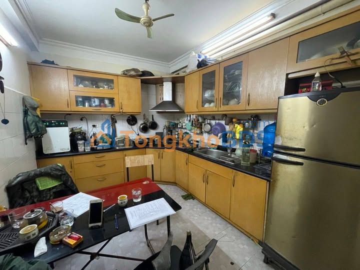 Nhà Hà Đông 48m² 4T - Ô tô đỗ cửa, 9.x tỷ