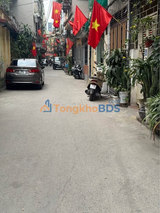 Nhà Bế Văn Đàn Hà Đông 46m² 12.7 tỷ - Ô tô vào nhà