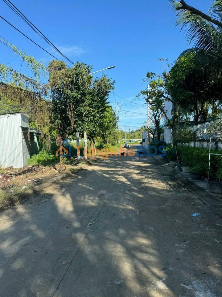 Đất nền Nguyễn Văn Cừ Phú Quốc 116m² giá 5 tỷ - Sổ hồng riêng sát sân bay