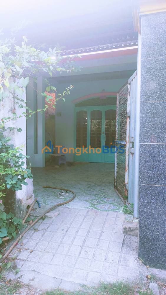 Nhà Sổ Chung Thái Hòa 175m² - Giá 990 Triệu, Gần Trạm Thu Phí Tân Ba