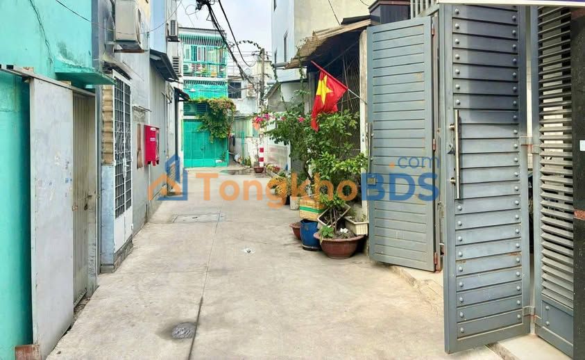 Nhà hẻm Đoàn Giỏi Tân Phú 64m² 6 tỷ - Ô tô vào tận nhà