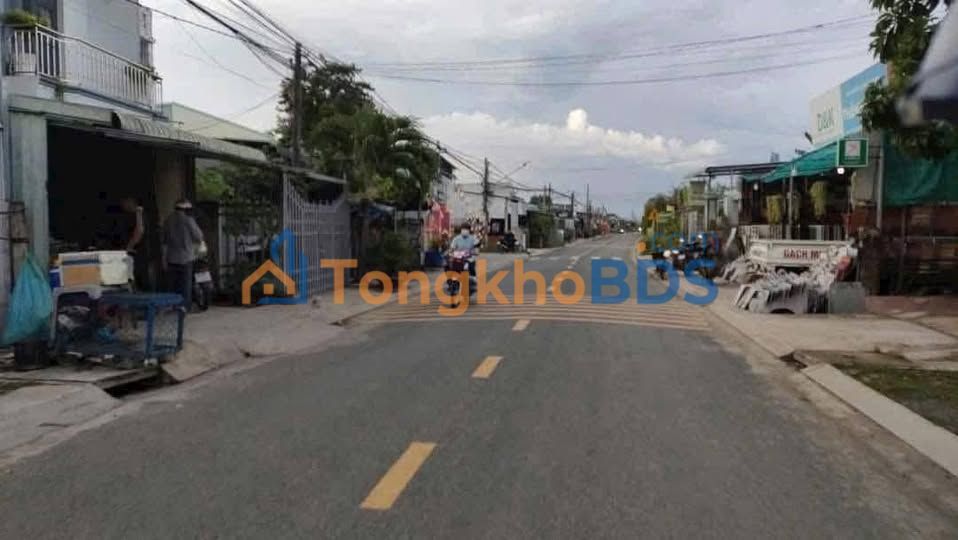 Nhà mặt tiền 835C Bến Lức 282m² 5,5 tỷ - Mặt tiền kinh doanh