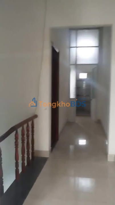 Nhà Hóc Môn 110m² giá 6.8 tỷ - Chính chủ bán sổ hồng