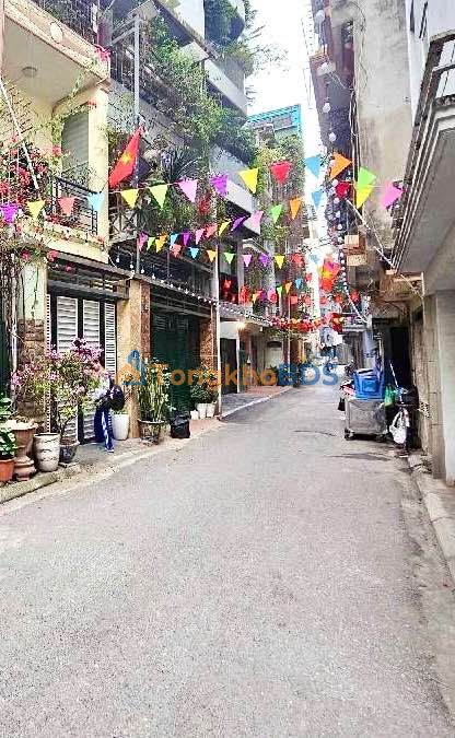 Nhà riêng Nguyễn Văn Cừ Gia Lâm 150m² - Sẵn sàng ở ngay