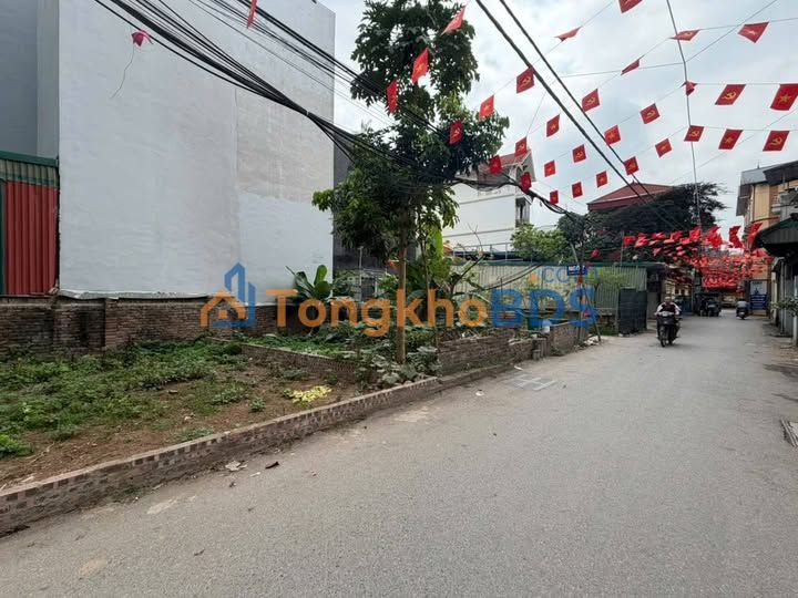 Nhà phố Yên Nghĩa 39m² 4 tỷ - Mặt tiền kinh doanh