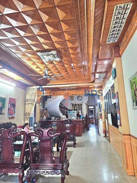 Nhà nghỉ Minh Khai Lào Cai 435m² 11 tỷ - Vị trí đắc địa