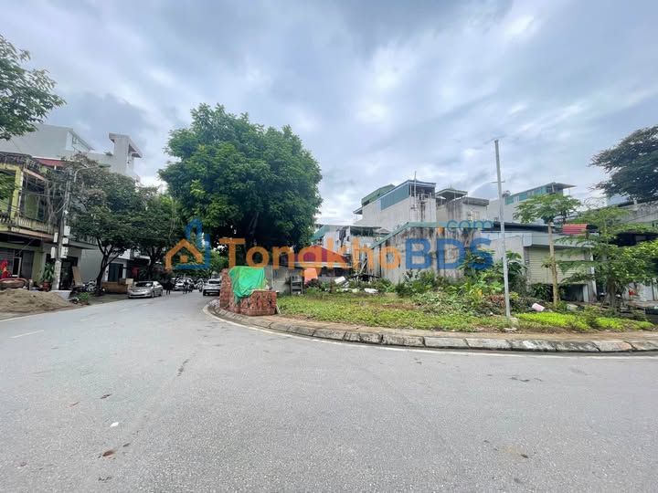 Đất Nền Góc Siêu Vip Phan Huy Ích, Lào Cai - 198.8m² - Giá 5.x Tỷ