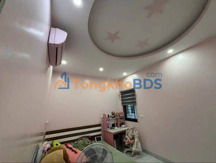 Nhà 3 Tầng Mới Xây Phạm Văn Xảo, Lào Cai - 72m2, Mặt Tiền 6m, Giá 3.3 Tỷ