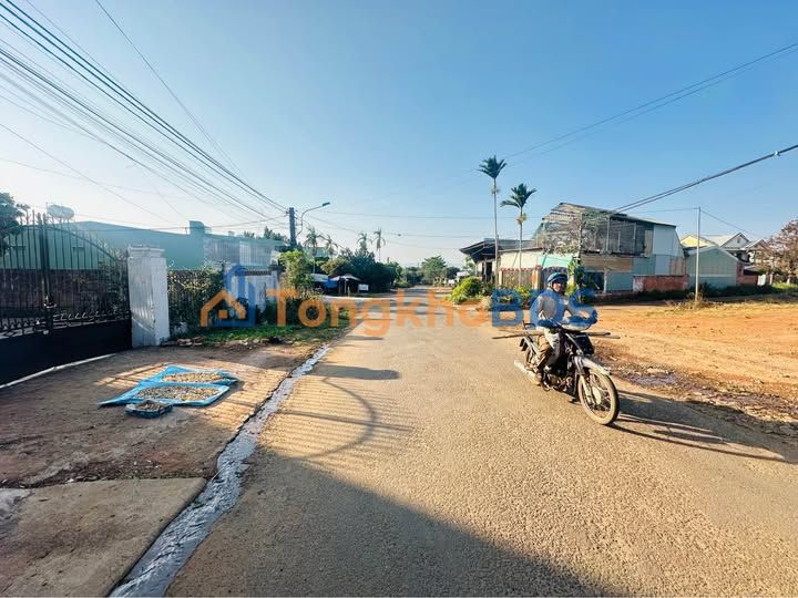 Đất Hàm Nghi Cầu Giấy 428m² 2xx triệu/m - Sổ đỏ