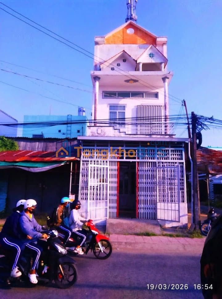 Nhà Nguyên Căn Mặt Tiền F8 Vĩnh Long - 3PN Kinh Doanh Giá 4.6 Triệu