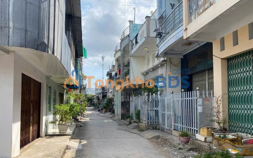 Nhà riêng Phường 8 Cà Mau 18m² 370 triệu - Sẵn sàng ở ngay