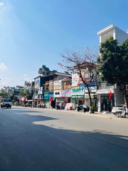 Bán Nhà Mặt Tiền Chu Văn Thịnh, TP Sơn La - 60m², 3 Tầng, Kinh Doanh Tốt