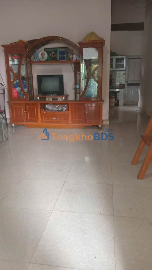 Bán Gấp Nhà Tổ 10 Chiềng Lề, Sơn La - 300m², 2 Nhà Cấp 4, 680 Triệu