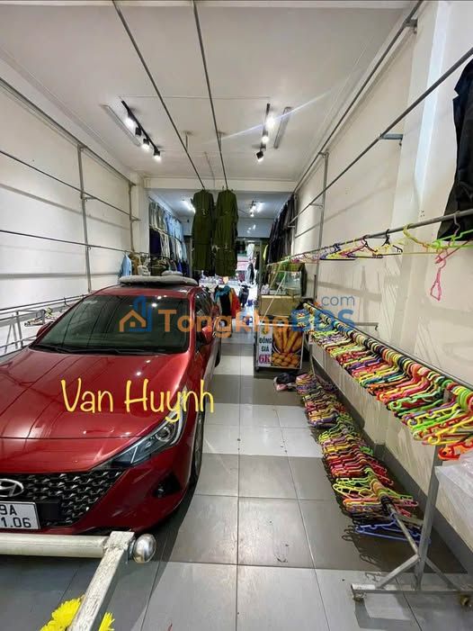 Nhà mặt tiền Hà Giang P.1 13tr - Mặt tiền kinh doanh