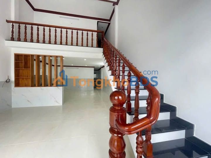 Nhà Đẹp 110m² 2 Tỷ 650 Triệu Tại Bảo Lộc - Hẻm Xe Hơi