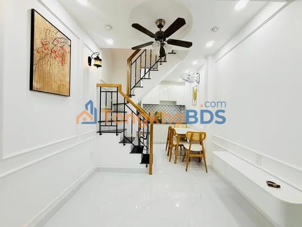Nhà riêng Gò Vấp P16 32m² 2.85 tỷ - Sẵn sàng ở ngay